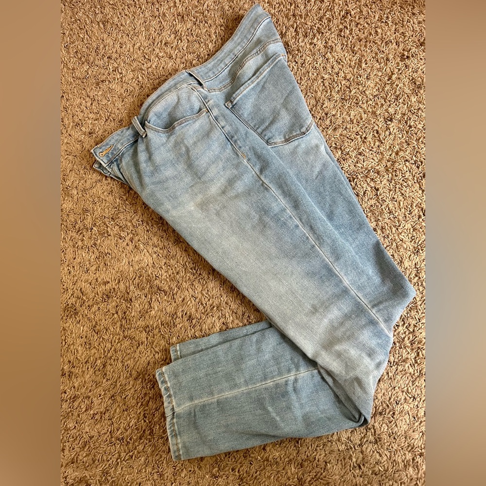 Old Navy Stone Wash High Rise Jeans Size 16